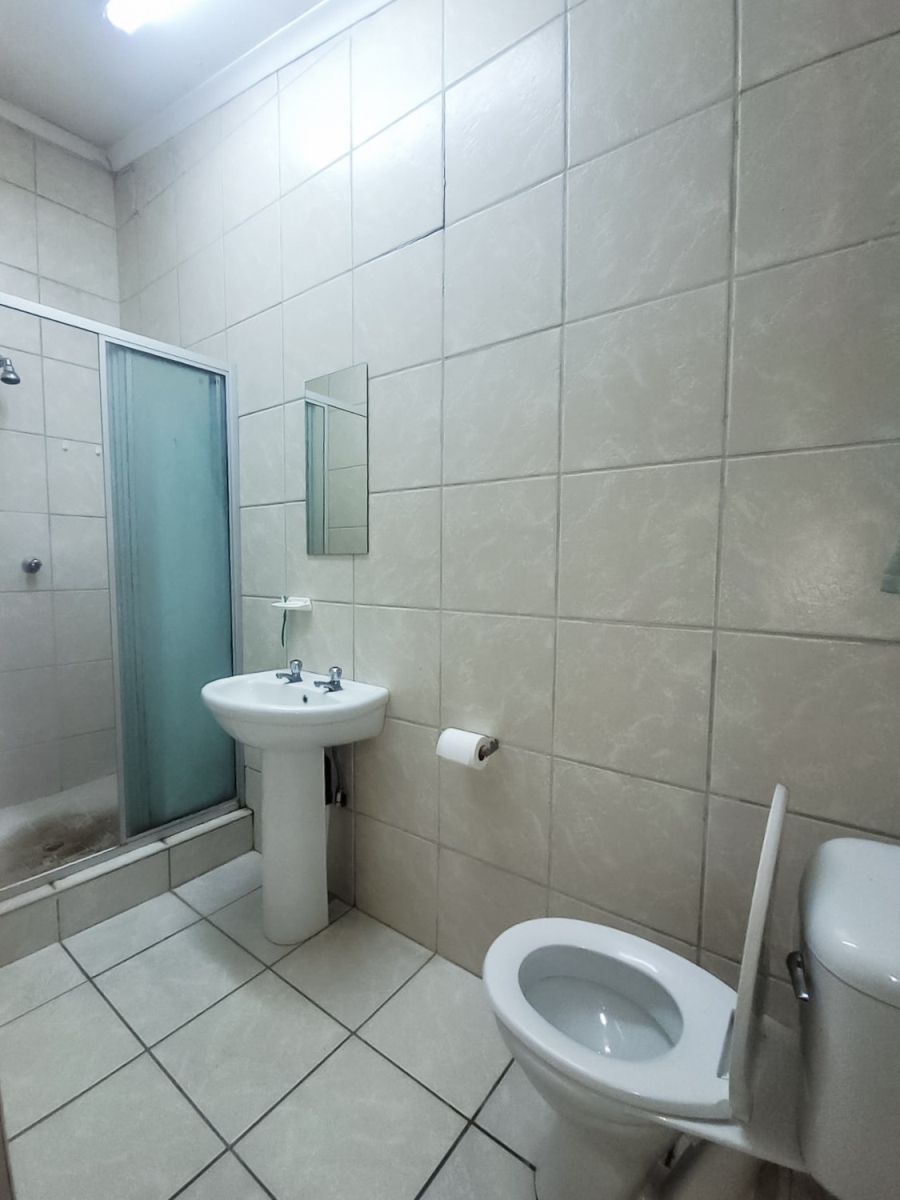 8 Bedroom Property for Sale in Die Bult North West